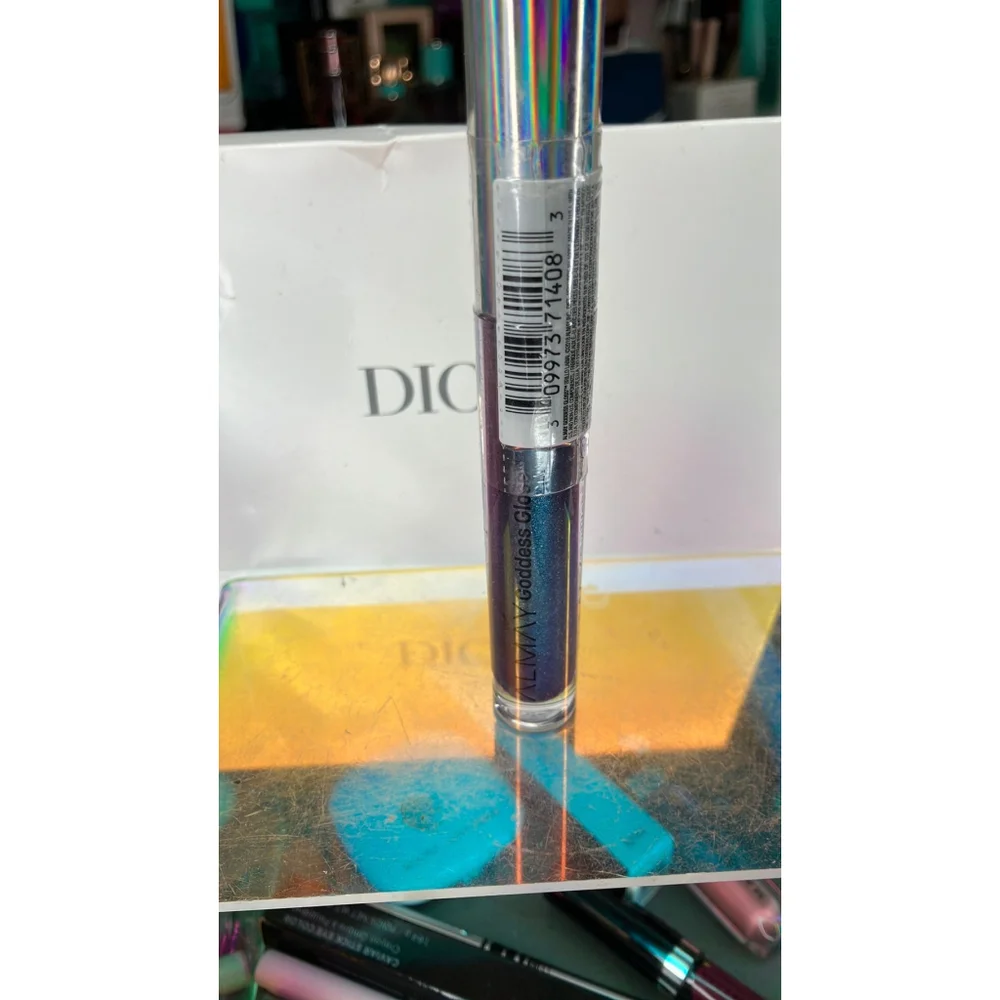 Almay Goddess Gloss 1 piece full size